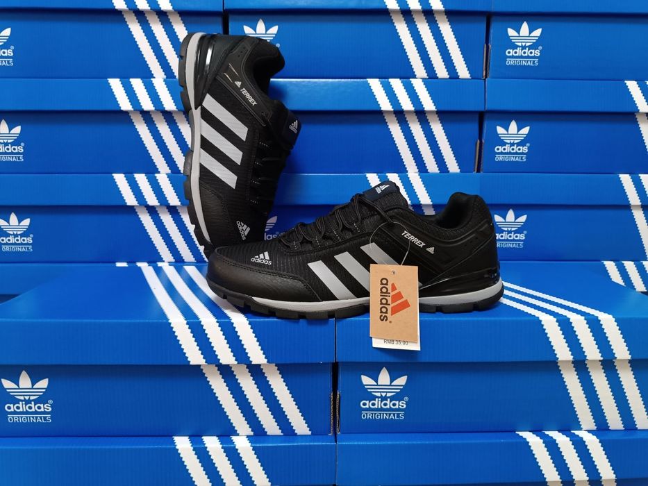 ТЕРМО‼️Осінь-Зима, 40-41 розміри. Чоловічі кросівки Adidas Terrex.