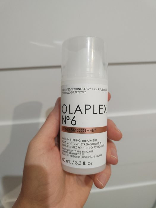Krem wygładzający do włosów Olaplex N.6 Bond Smoothing 100 ml