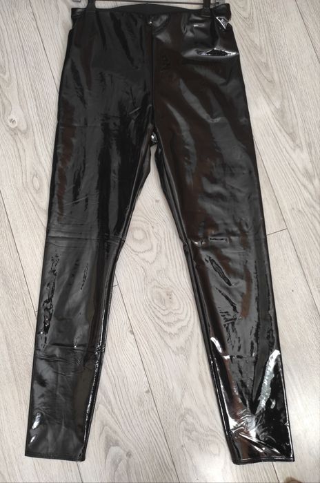 Lateksowe legginsy H&M rozmiar M