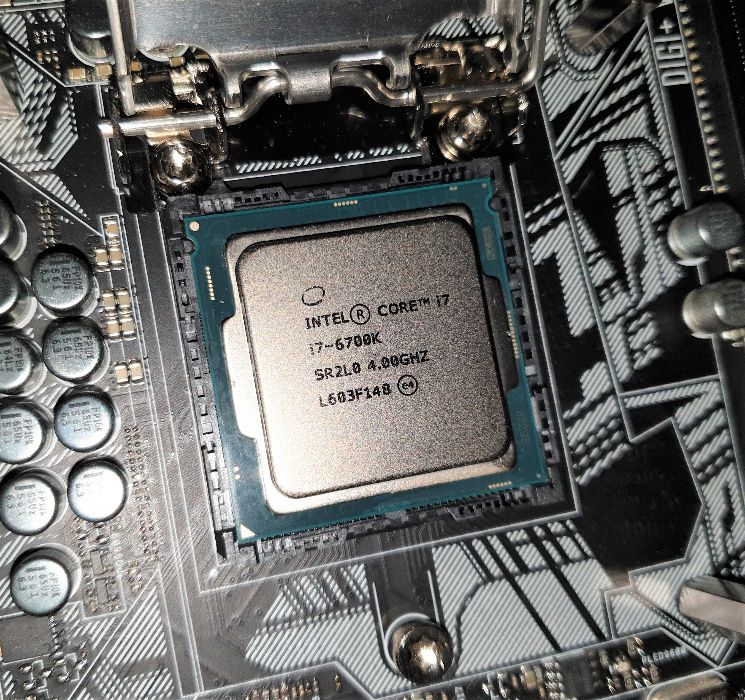 Intel i7-6700K (4.0 Ghz) - Processador (CPU) - (13) - DELIDDED