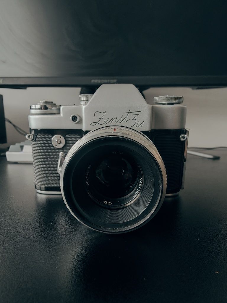 Zenit Helios 44 srebrny