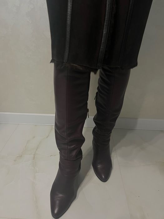 Чоботи жіночі шкіряні