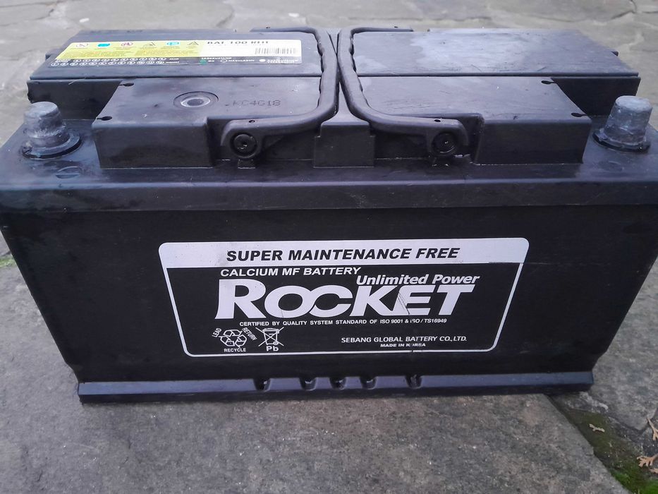 Акумулятор 100Ah правий +