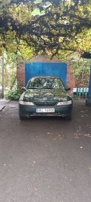 Опель вектра б 1.6 шеснарь