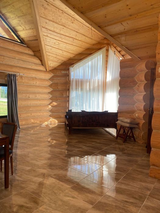 Здається затишний ЕКОбудиночок Микуличин