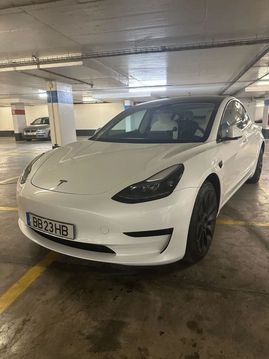 Tesla Model 3 Tração Traseira