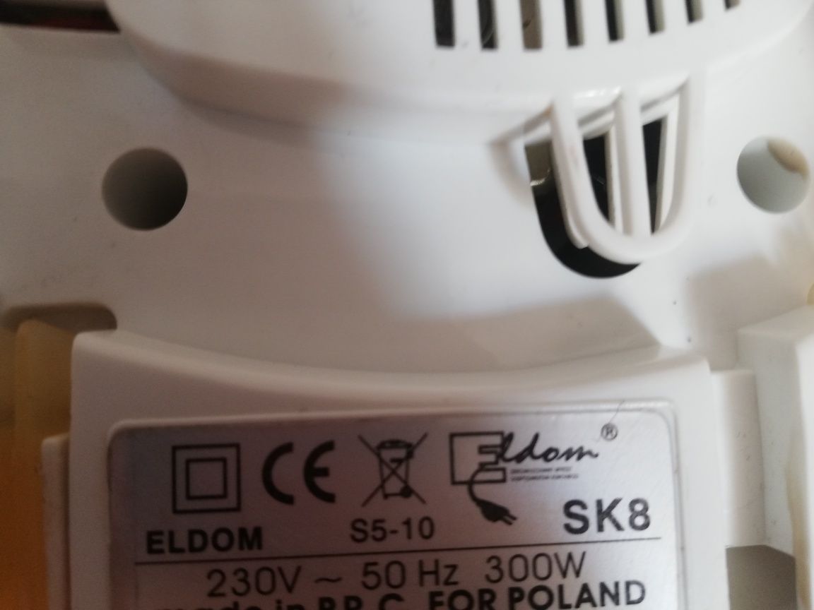 Sokowirówka Eldom SK8