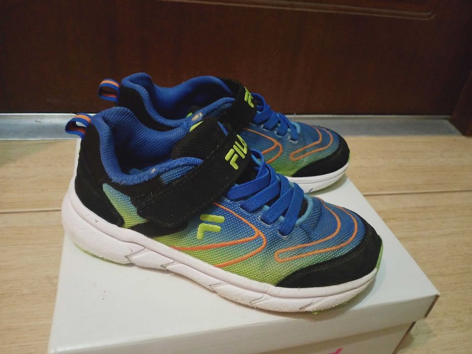 Sprzedam adidasy FILA rozm 33