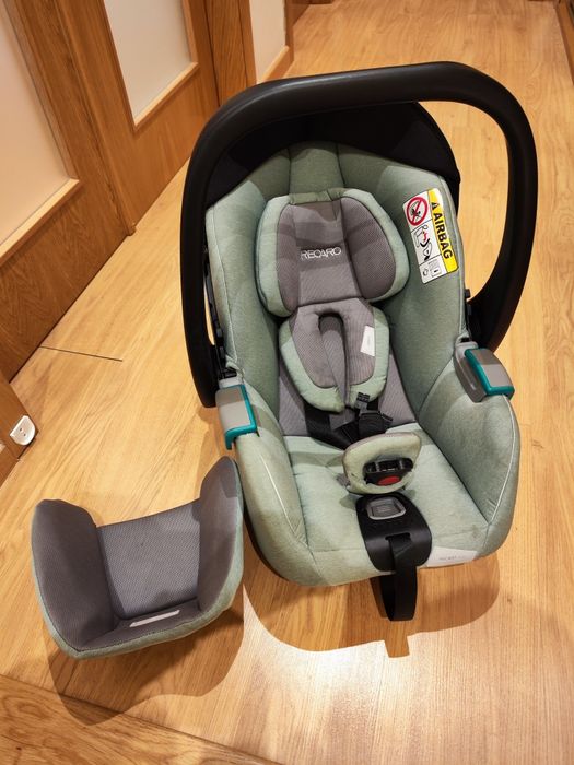 Ovo / Babycoque + Isofix Recaro
