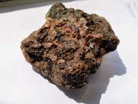 Kamień szlachetny, Hessonit, Grossular, Granaty.