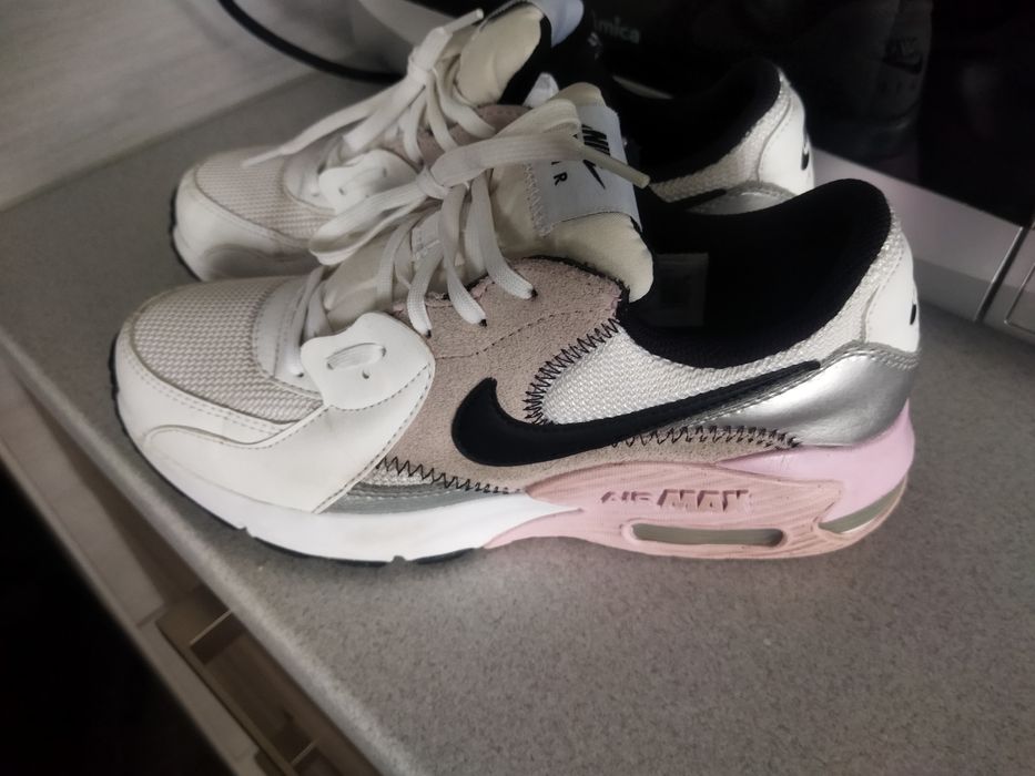 Buty Nike air sneakersy damskie 37