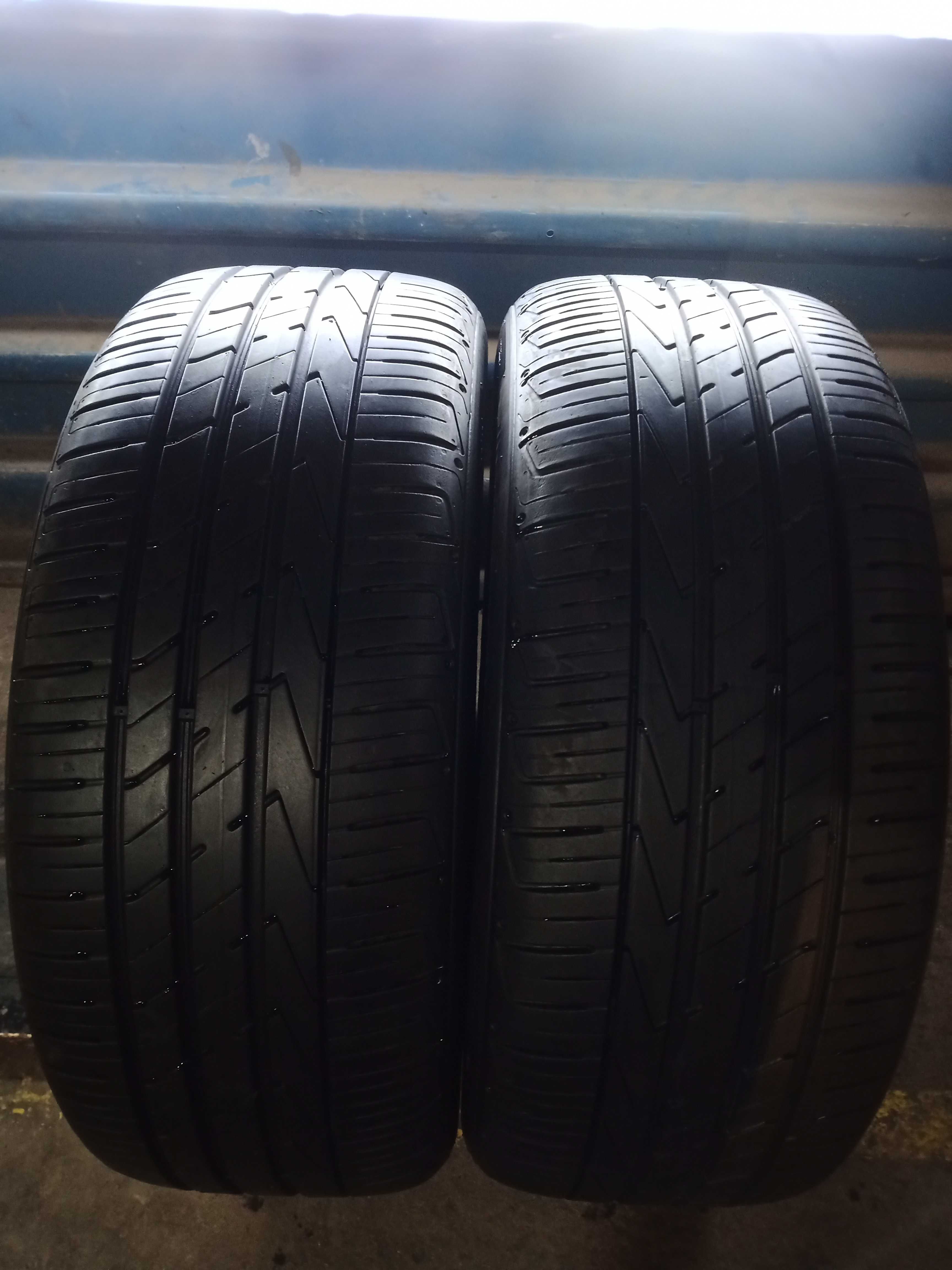 235/50/19 Hankook bieżnik 6,2mm