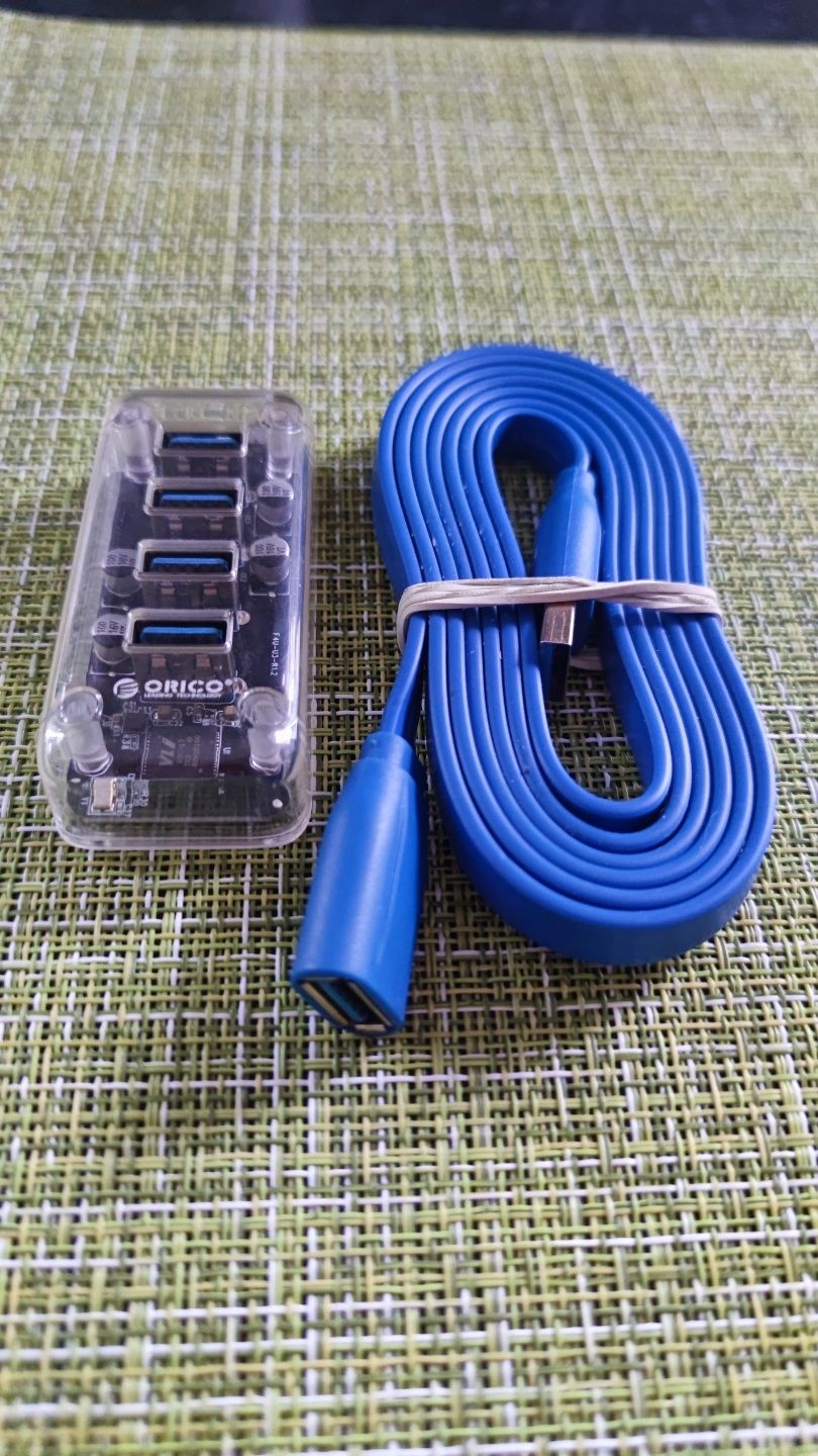 Продаю HUB USB 3.0 та USB 2.0 (вживане).
