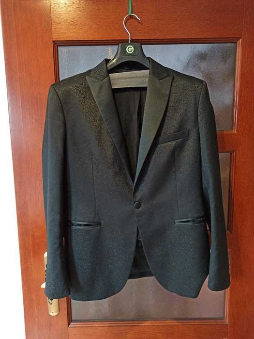 Garnitur smokingowy ślubny żakardowy guittard studniówka