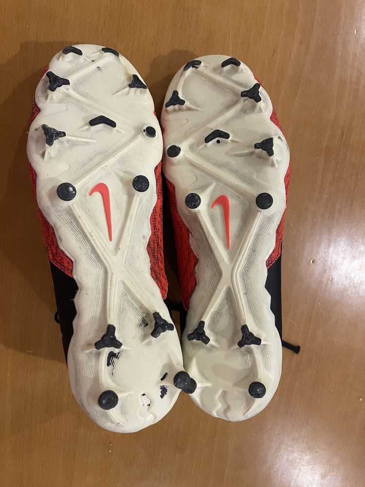 Chuteiras Nike Phanton GX numero  40