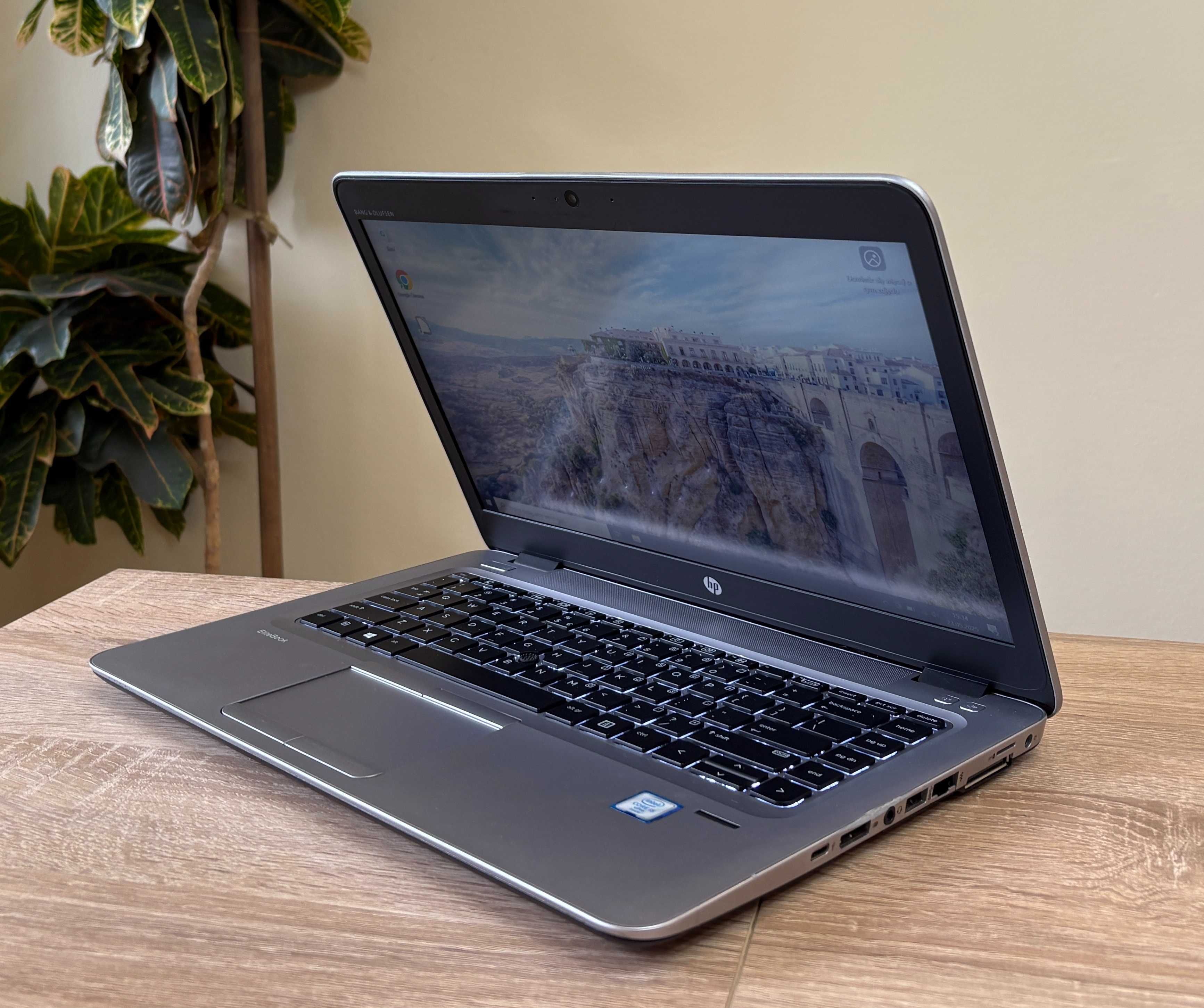 Laptop HP 840 G3 Intel i5 DDR4 SSD NVME