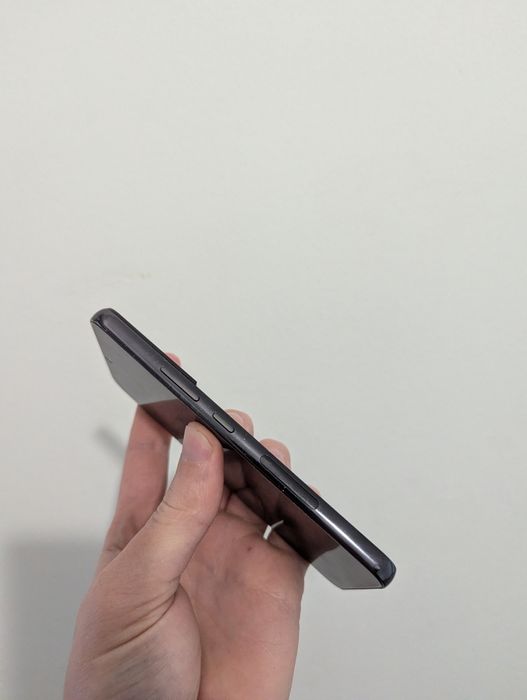 Samsung s22 Black 8/128gb Neverlock