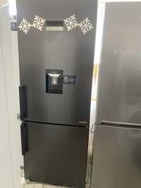 Холодильник Grundig шир 70см