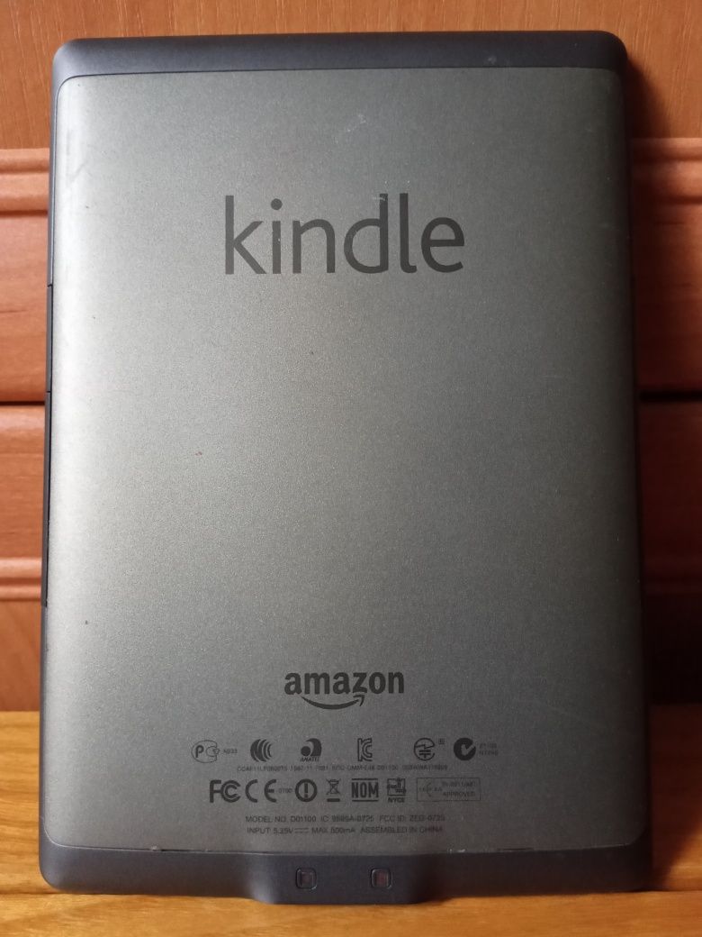 рідер Amazon Kindle 4/fb2