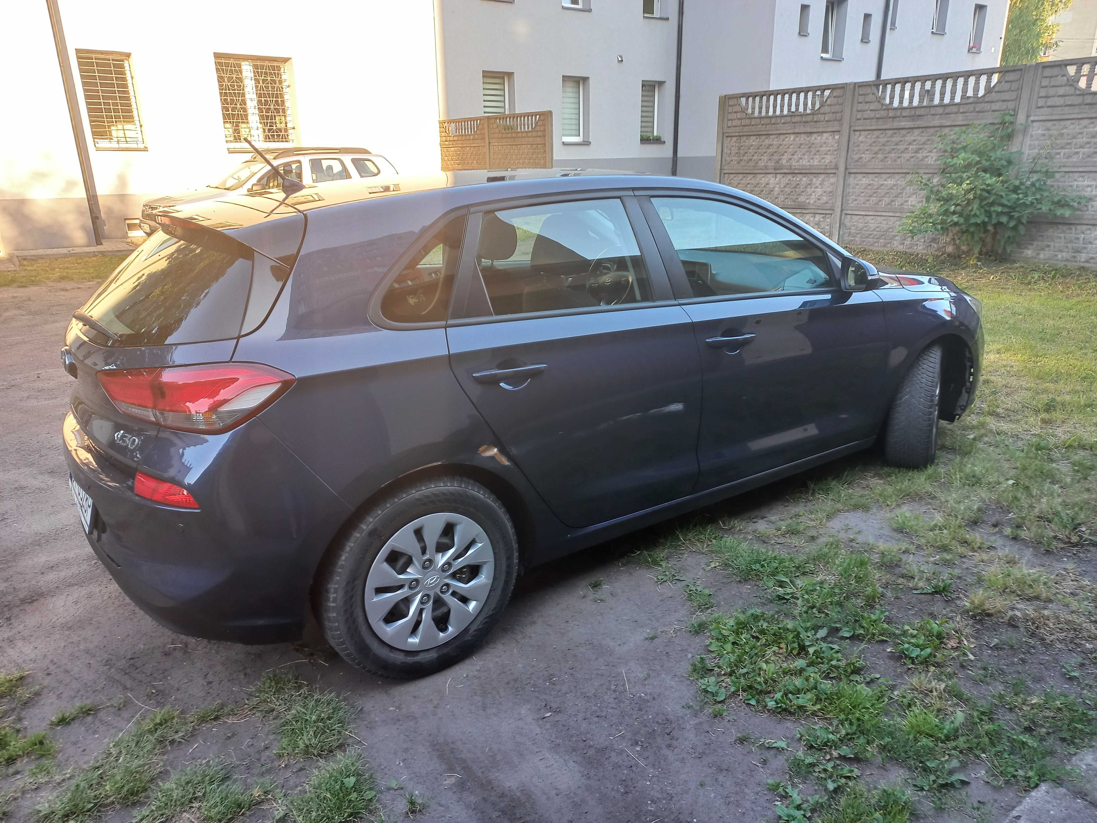 Hyundai i30 3 1.4mpi hatchback 2017r
