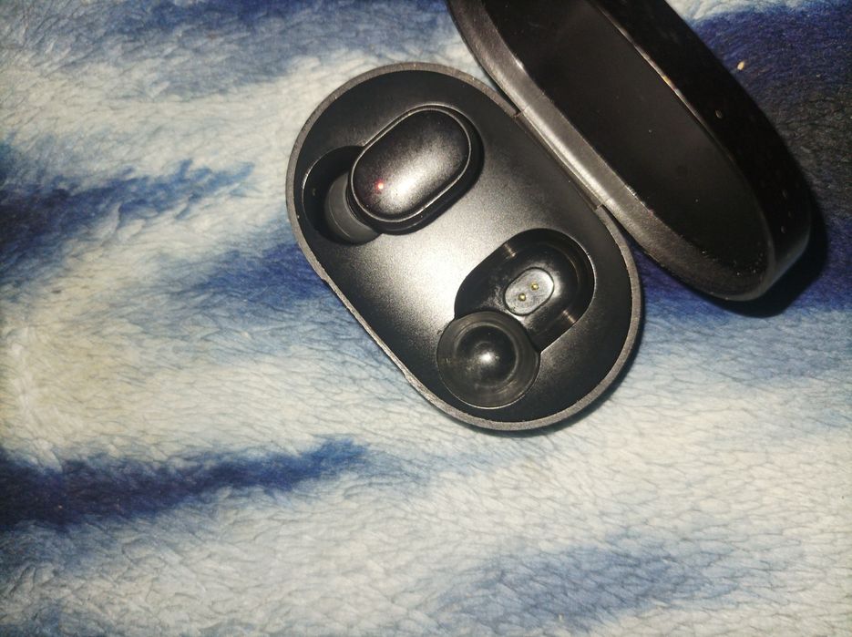 Продаю навушники, в нормальному стані