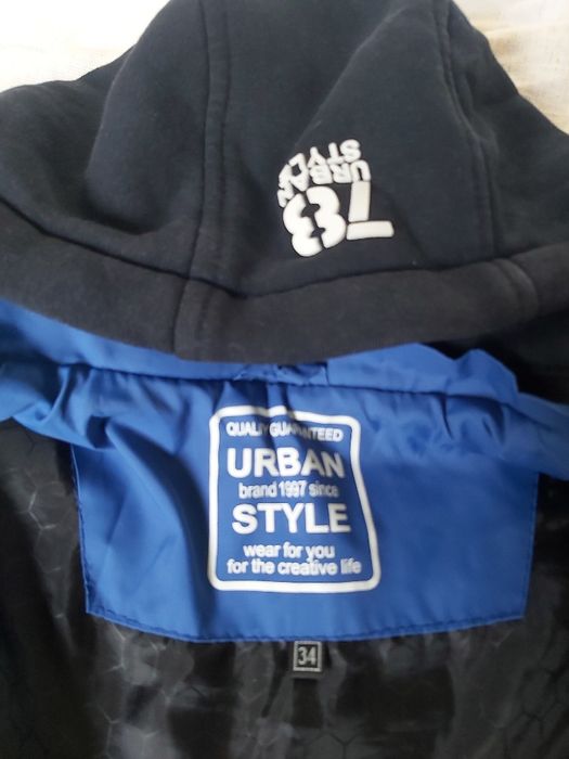 Курточка-жилетка 122р