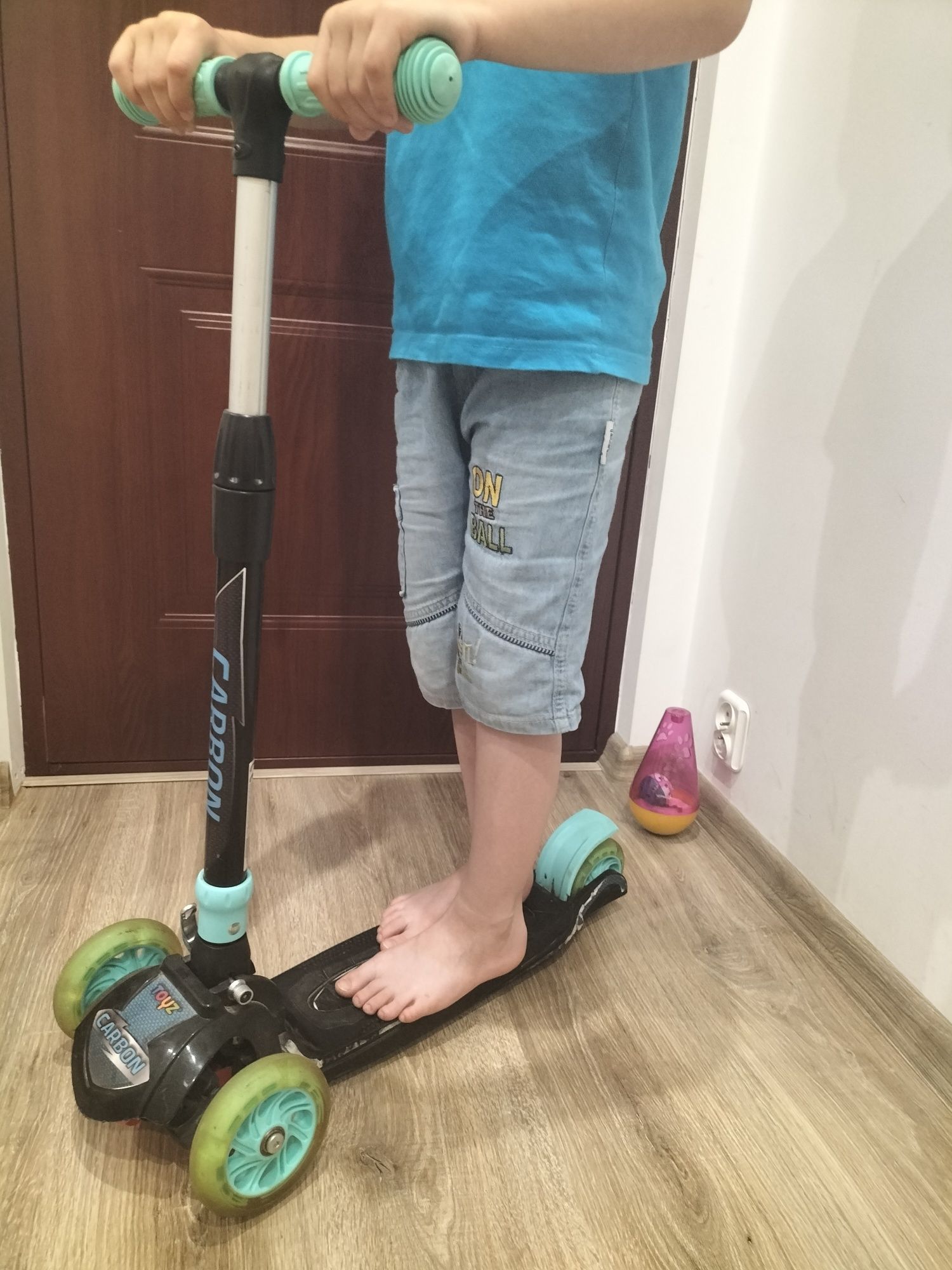 Hulajnoga balansowa, używana. Świecące kółka