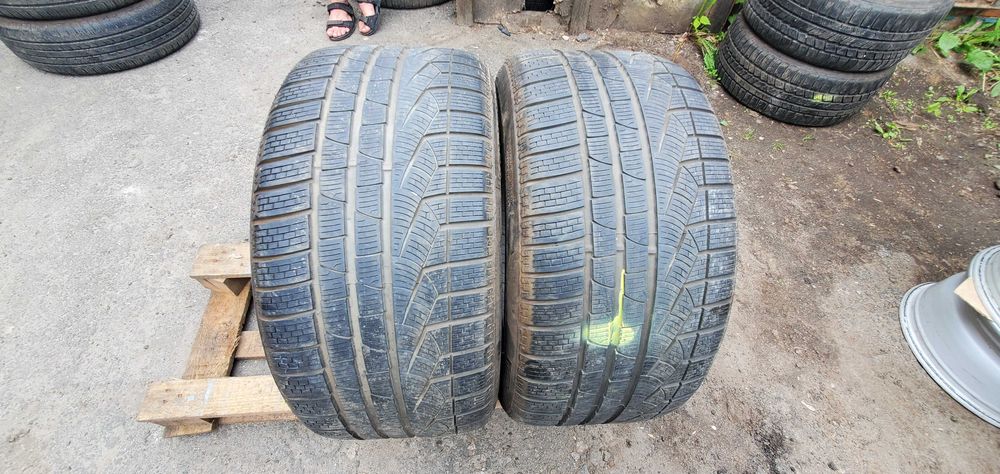 Зимові шини 265 40 R18 Pirelli SotoZero Winter 240 Germany 2шт