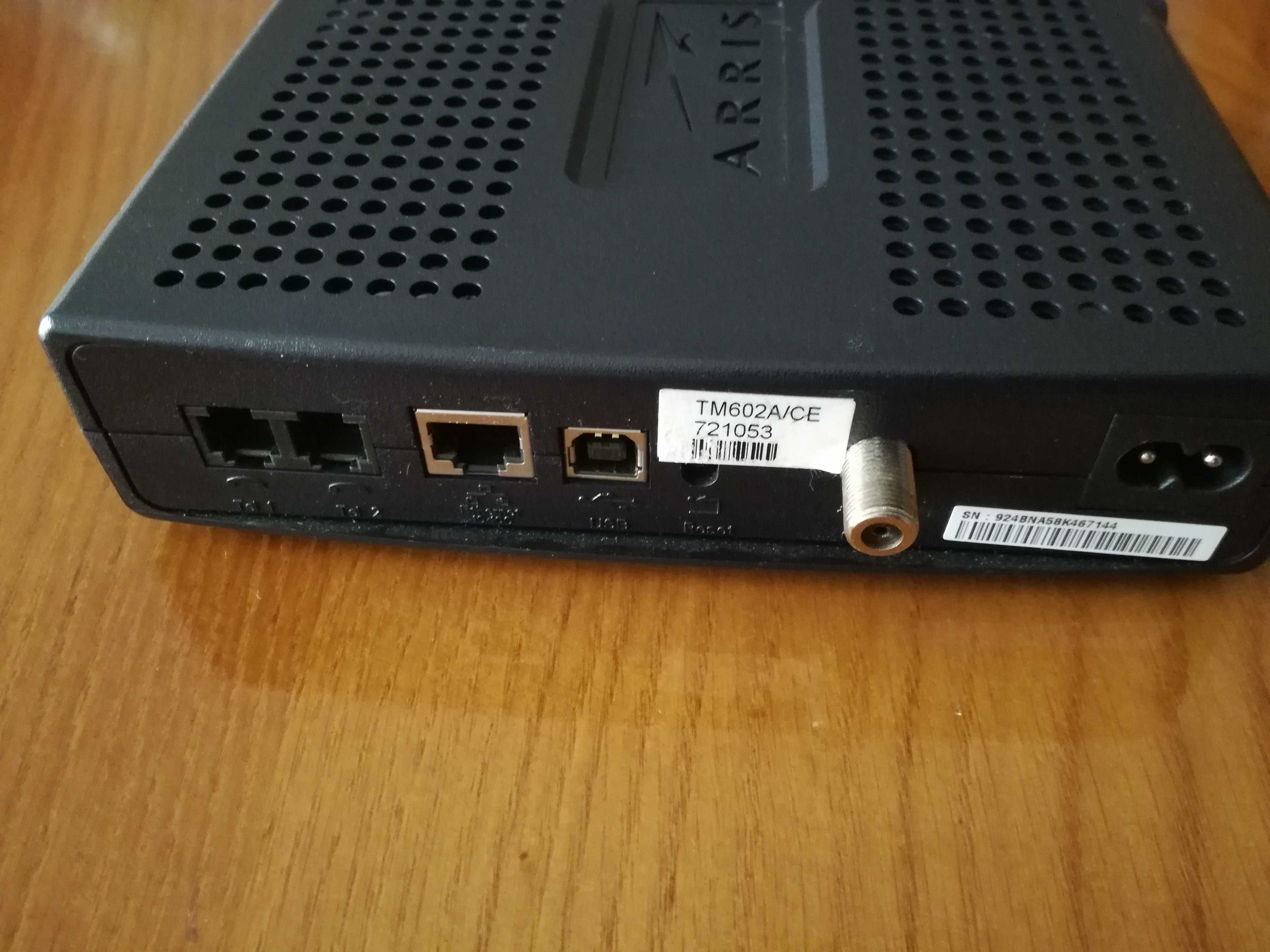Router Arris                                                       .