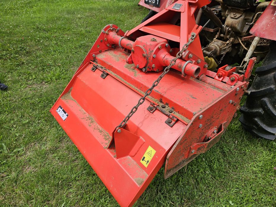 Glebogryzarka Schanzlin ( C330 KUBOTA ISEKI YANMAR)