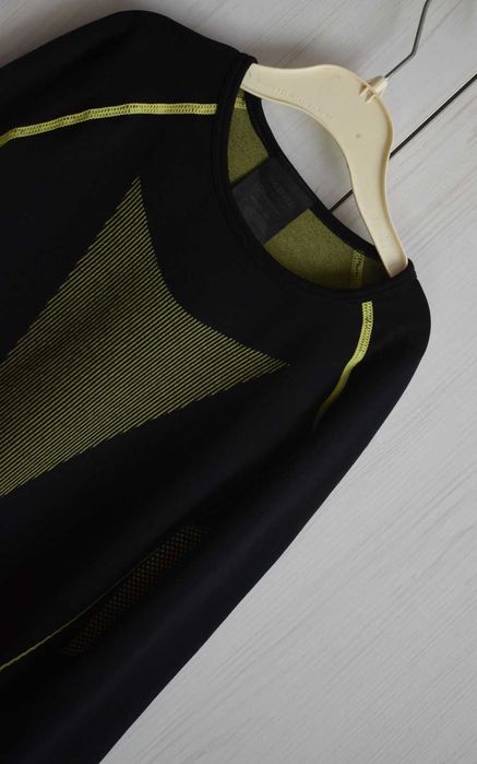 Bluzka 134 140 podkoszulka termiczna koszulka termoaktywna bielizna