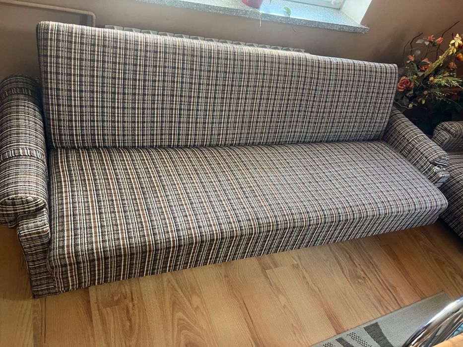 Komplet mebli wersalka + 2 fotele