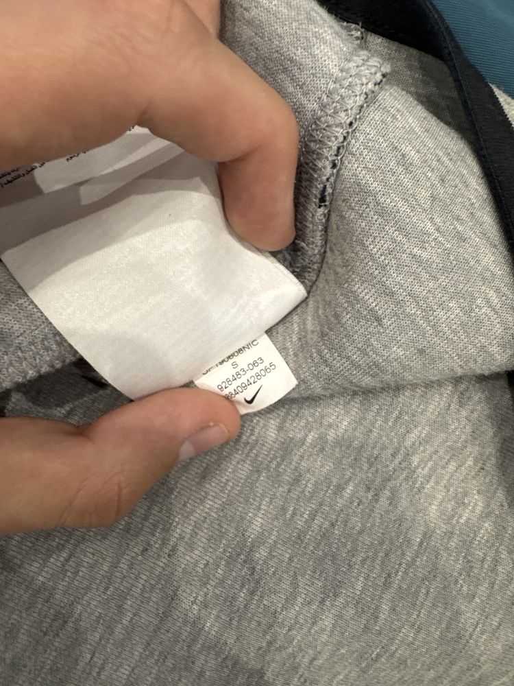 Nike Tech Fleece сірий