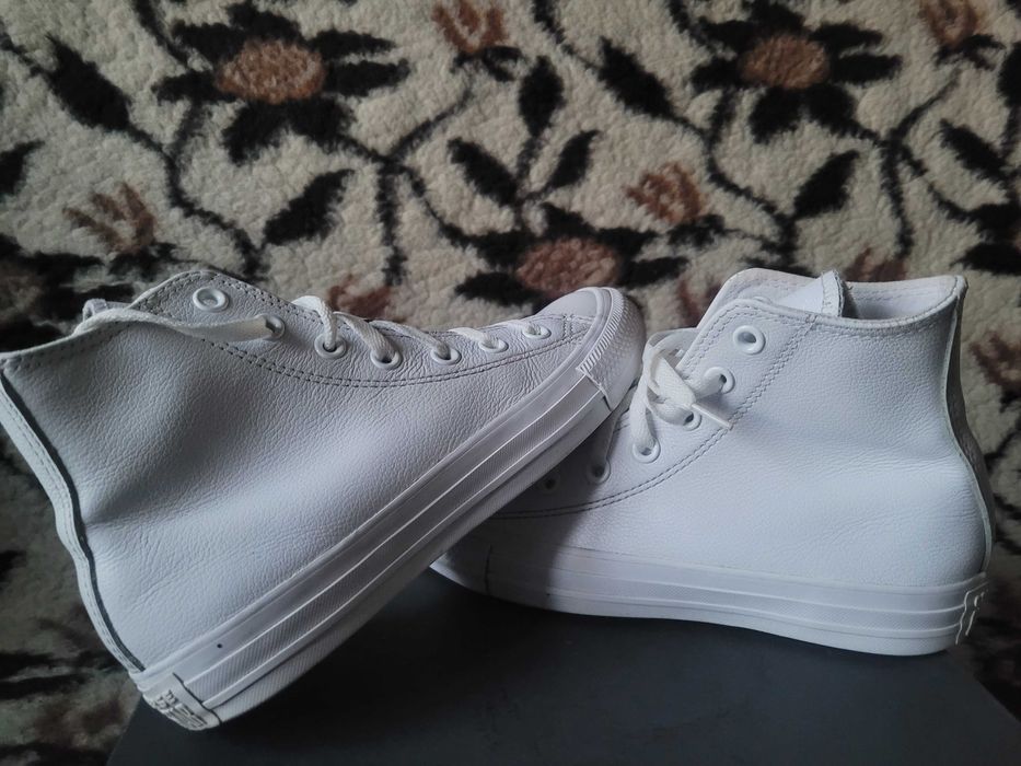 Mega sportowe trampki skórzane Converse CTAS  wkł.23,5 cm swietny stan