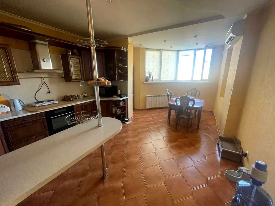 ‼️Продам квартиру. Проспект Бажана Миколи, 3к= 111.5m2‼️