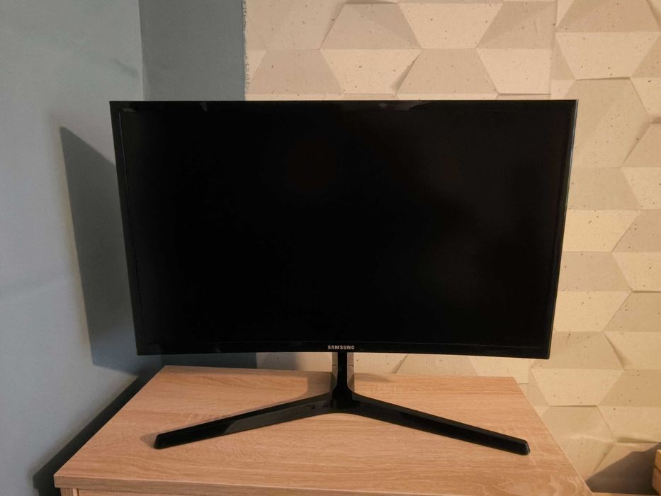 Monitor Samsung C24RG50FQUX Curved