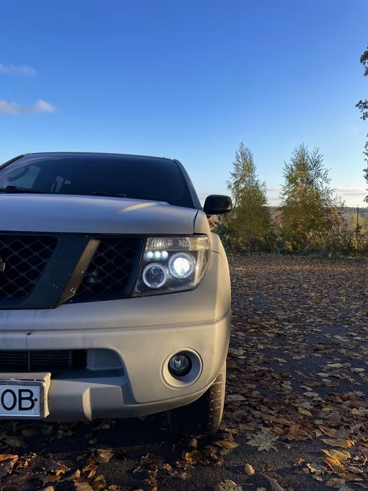 Продаж Ніссан Патфайндер|Nissan Pathfinder