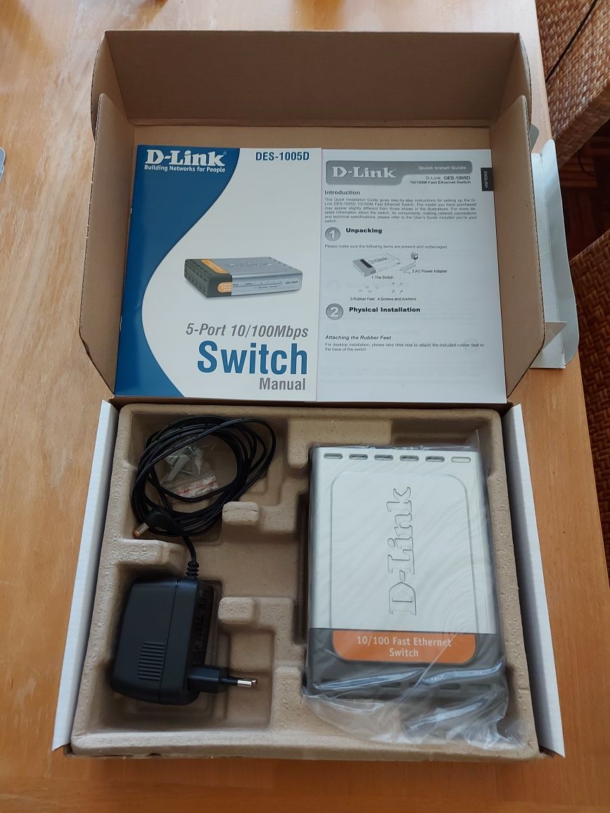 Switch D-Link 5 portas 100Mbps como novo