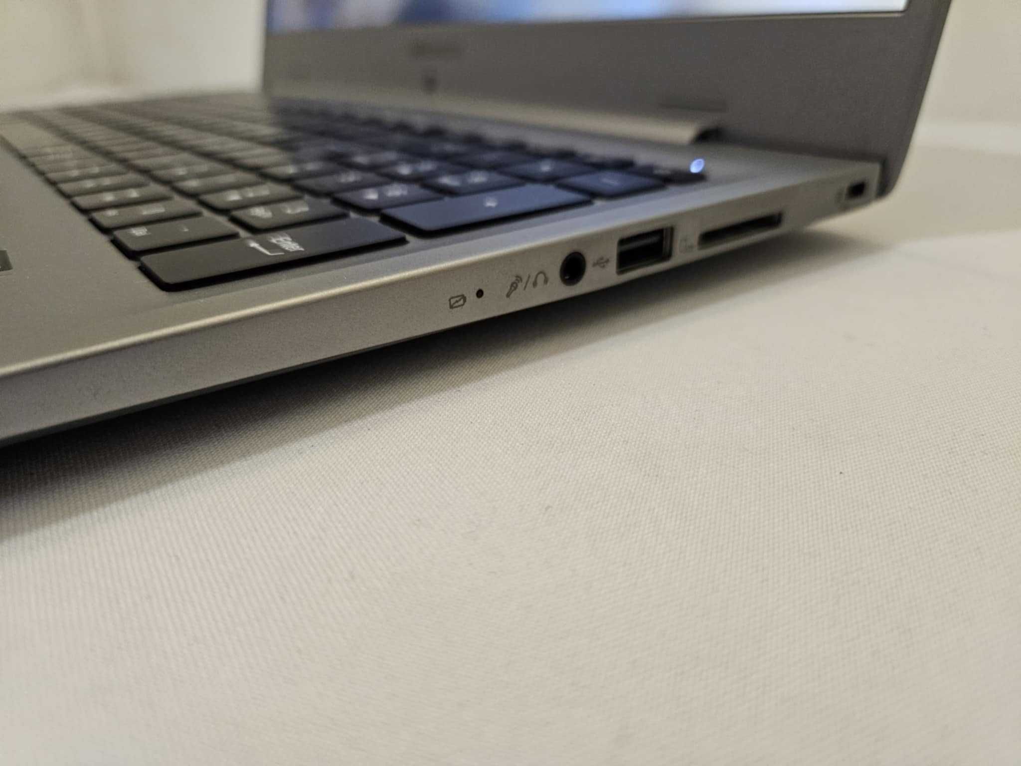 Laptop MEDION S17403 i3 8GB 256SSD Win11 17" Kraków W