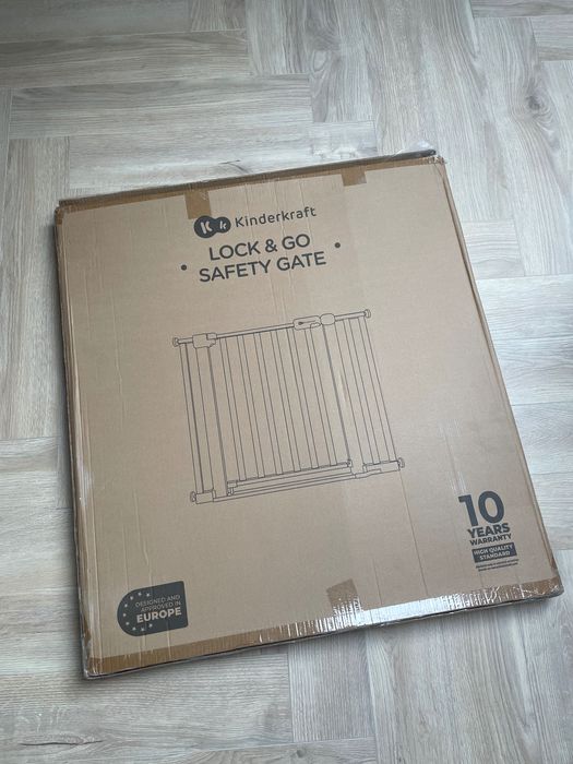 Nowa barierka bramka zabezpieczenie na schody KinderKraft