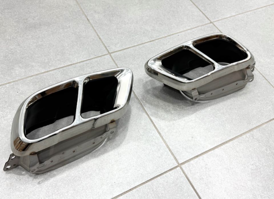 Насадки на выхлопные трубы M50i LCI BMW X5 G05 X6 G06 X7 G07 хром