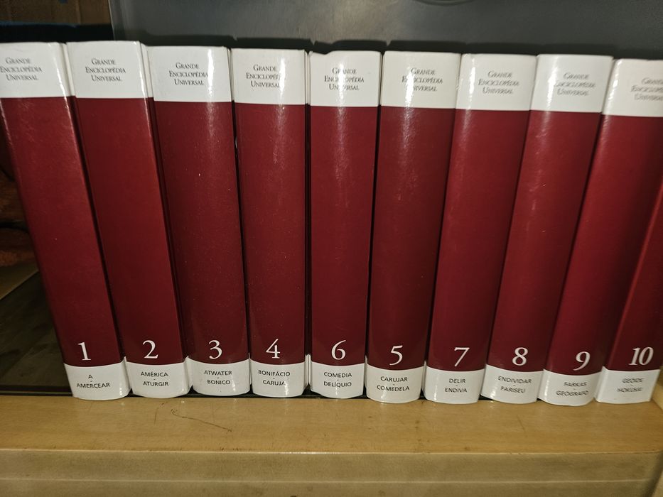 Enciclopédia universal