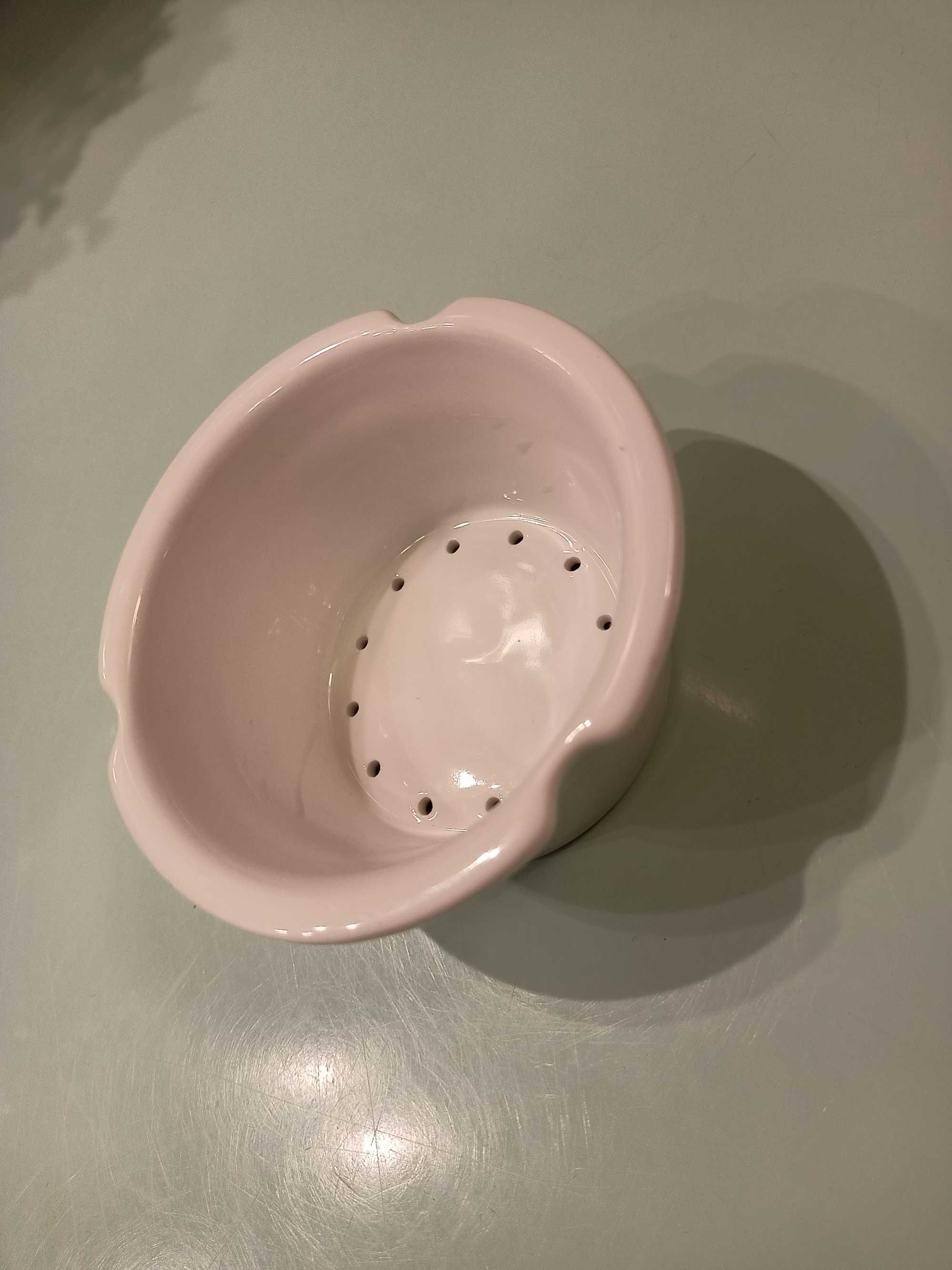 porcelanowe sitko do parzenia ziół, herbat, białe