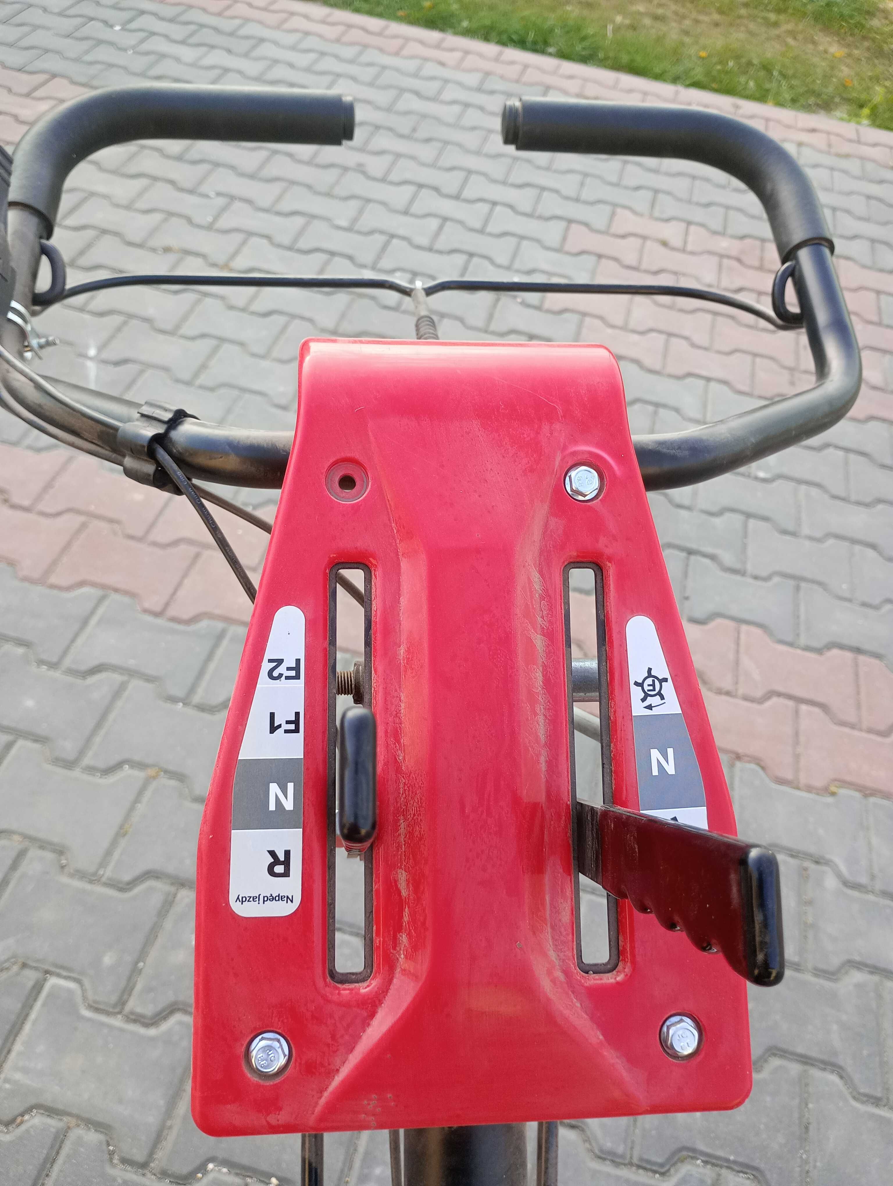 Sprzedam glebogryzarkę spalinową