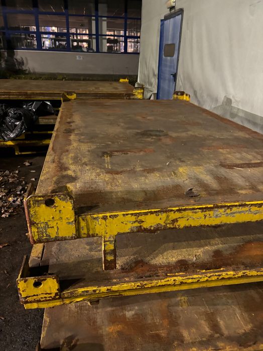 Wózki platformowe przyczepy do transportu wewnętrznego