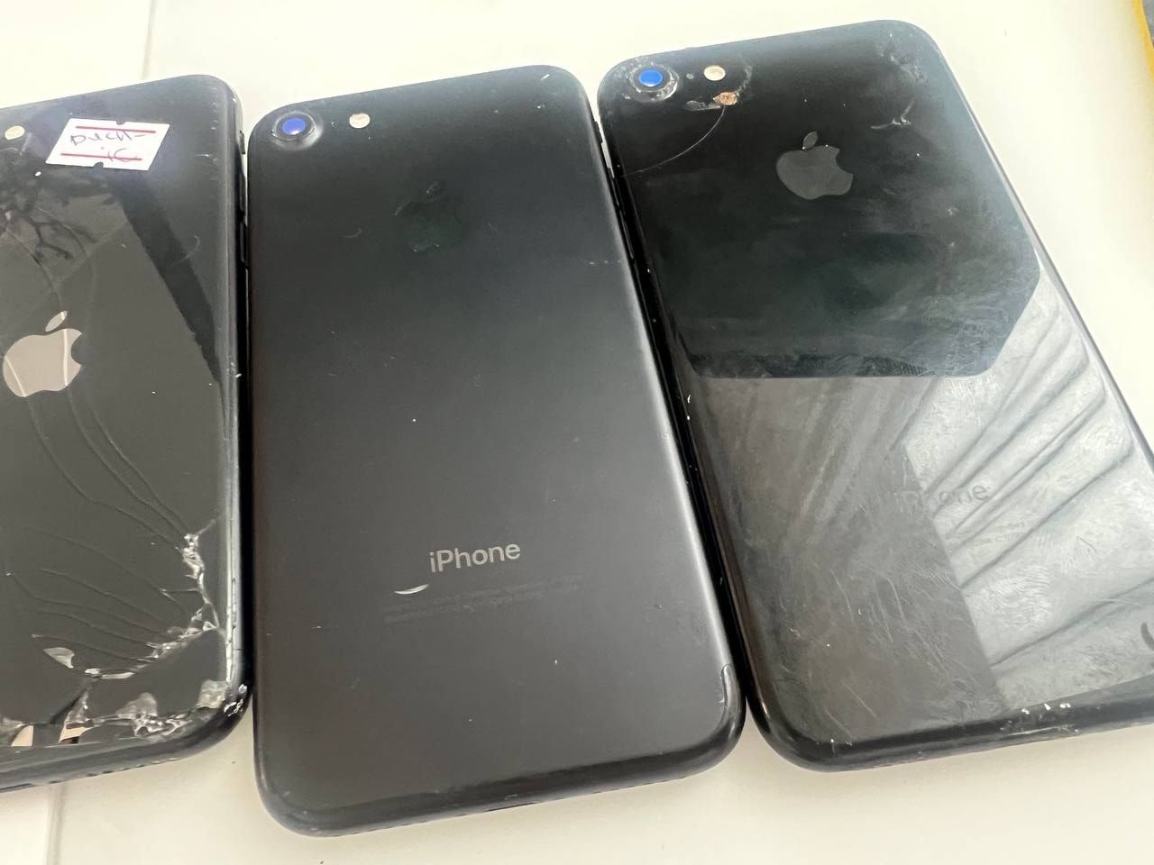 Лот iphone 8 plus se 7 на запчасти