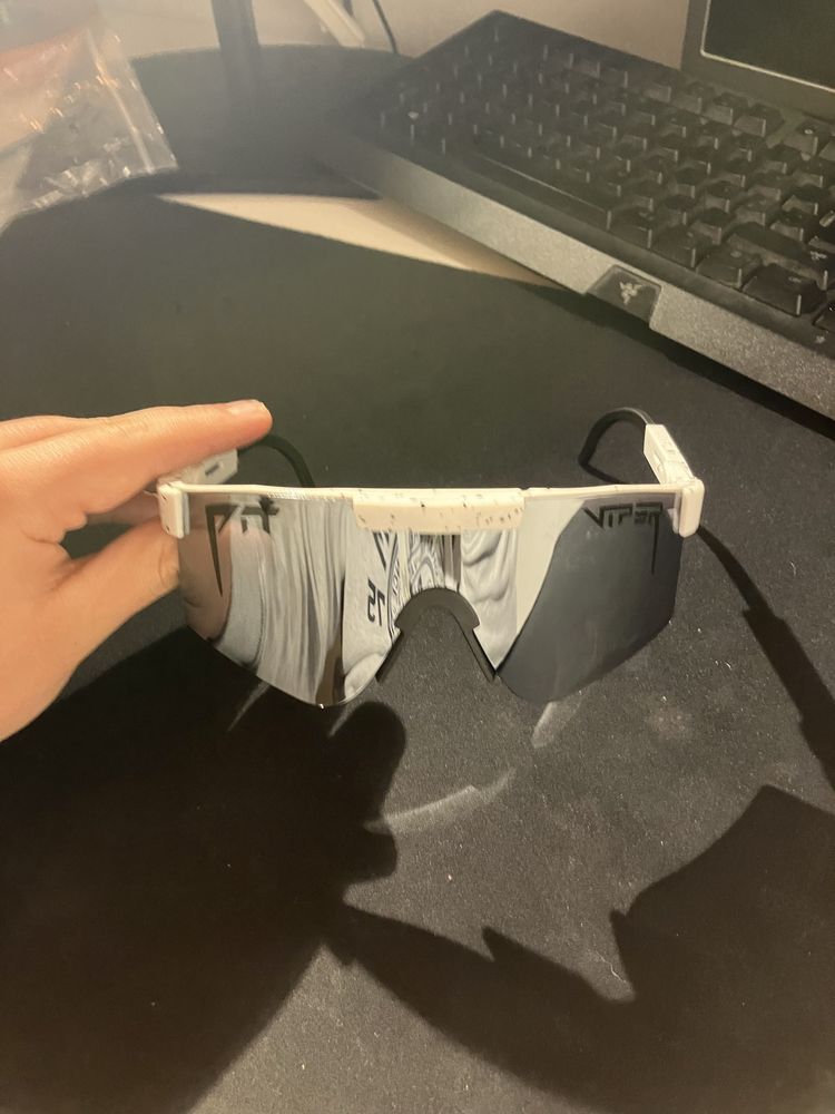 Oculos Viper