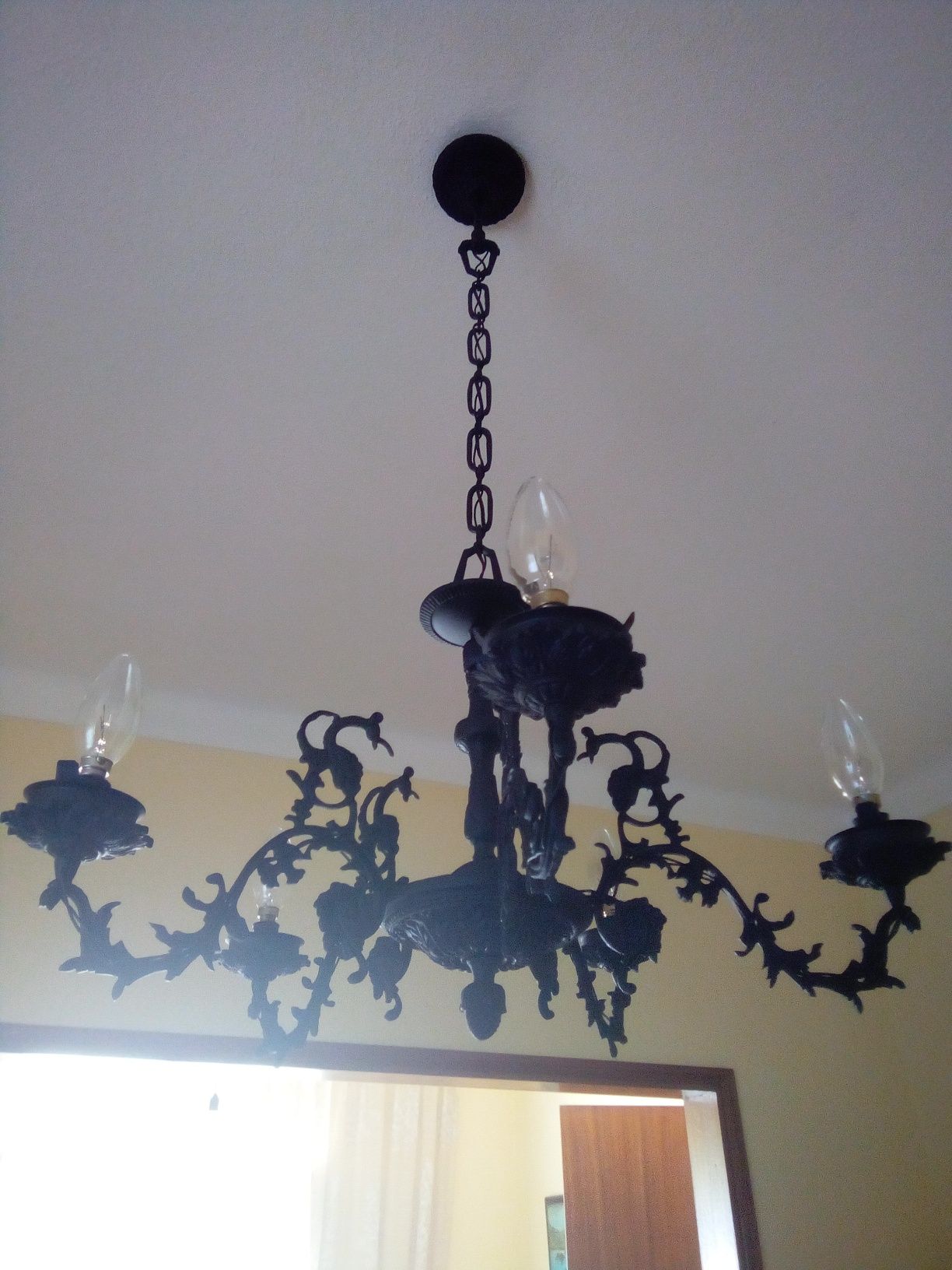 3 lustres/ candelabros para venda antigos em ferro!