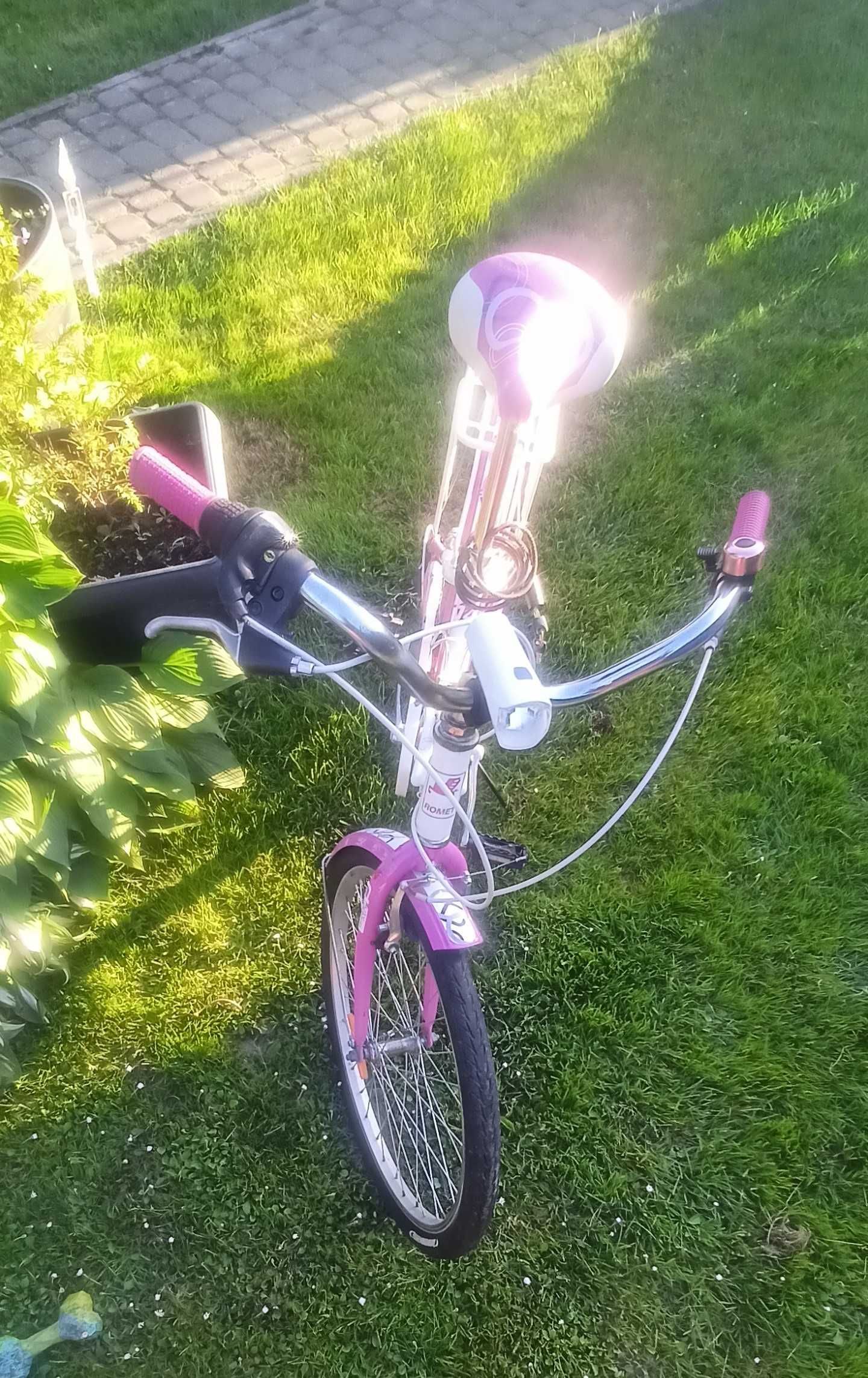 Biało-różowy rower ROMET+ nowy stepper