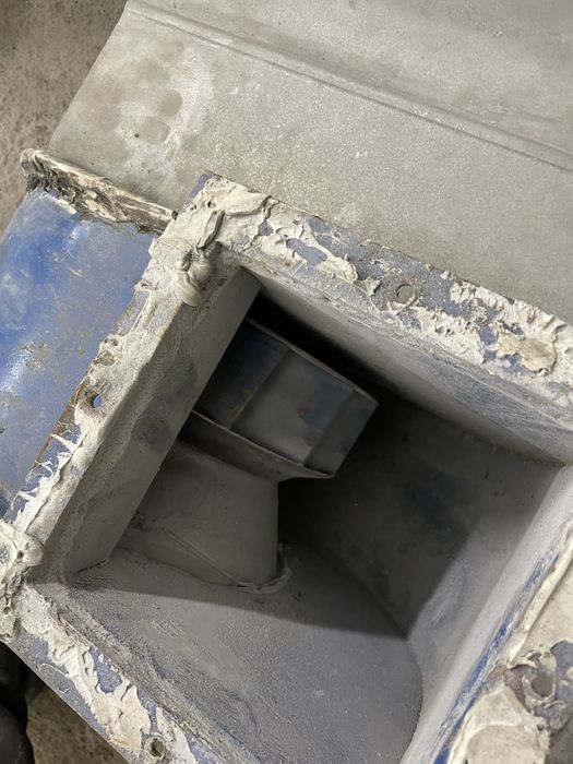 Витяжка улітка в робочому стані